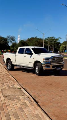 RAM 2500 6.7 I6 TURBO DIESEL LARAMIE CD 4X4 AUTOMÁTICO RAM 2500 6.7 I6 TURBO DIESEL LARAMIE CD 4X4 AUTOMÁTICO